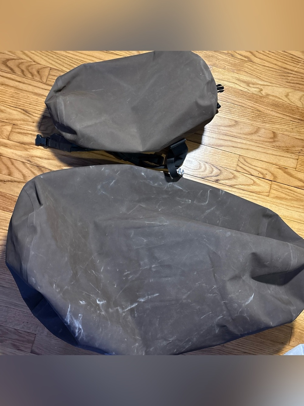 LOT OF 2 ORVIS waterproof roll-top duffel bags 31” XXL & 19” M - brown - Picture 7 of 9